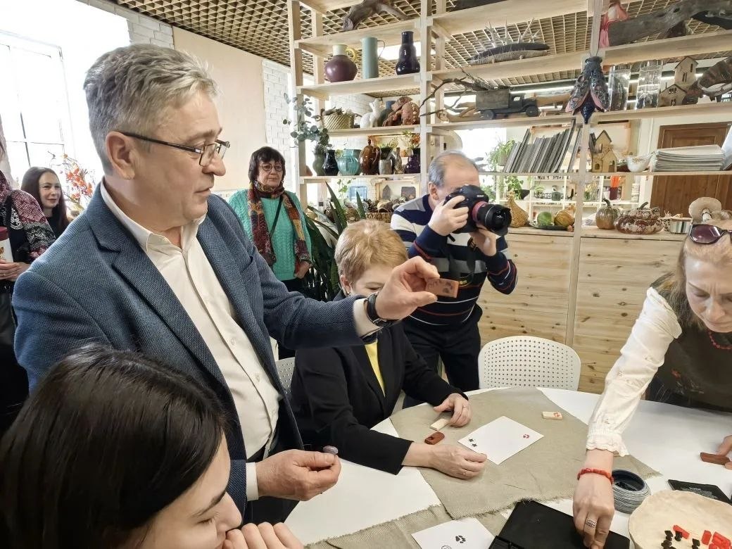 «Кирпич Достоевского» - выставка под таким названием открылась сегодня в Омской крепости «Кирпич Достоевского» - выставка под таким названием открылась сегодня в Омской крепости