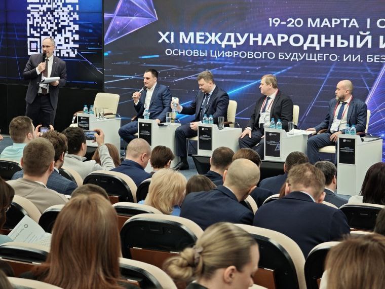 Эксперты предупредили: школьники теряют интеллект, сдавая экзамены через нейросети