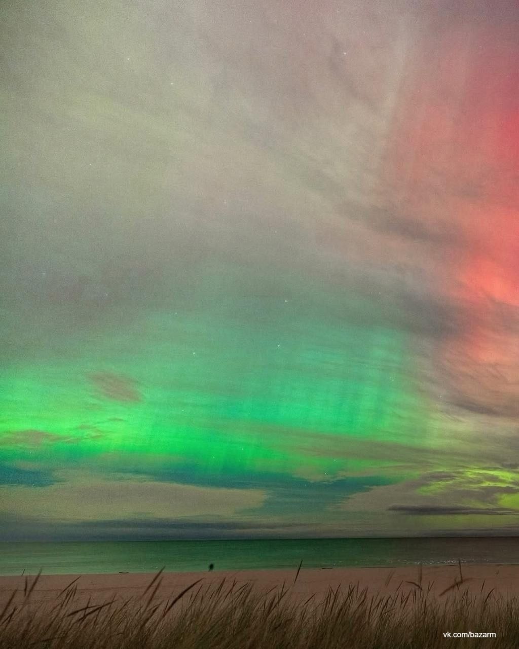 Красочное северное сияние могли сегодня ночью наблюдать жители Московской, Омской, Владимирской и Смоленской областей Красочное северное сияние могли сегодня ночью наблюдать жители Московской, Омской, Владимирской и Смоленской областей