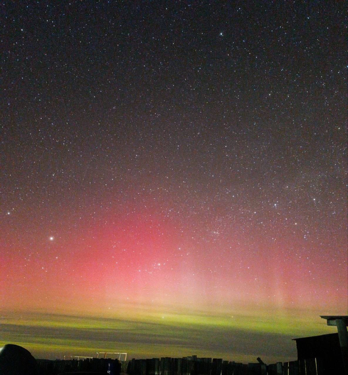 Омичи смогли увидеть полярное сияние Омичи смогли увидеть полярное сияние