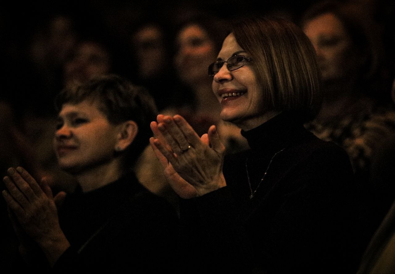 Поприветствовал участников и гостей на торжественном открытии всероссийского фестиваля «Его величество Театр» Поприветствовал участников и гостей на торжественном открытии всероссийского фестиваля «Его величество Театр»
