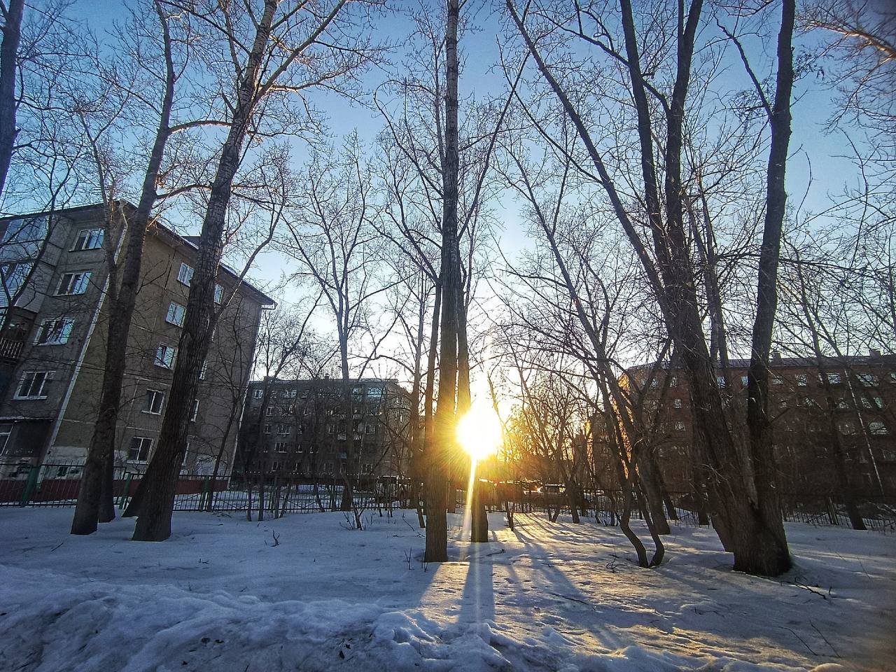 Доброе утро, омичи!. Осталось еще целое воскресенье на отдых и заряд энергией перед новой неделей! Какие планы на сегодня? - просто отдохну — никаких планов; - готовлюсь к работе и занимаюсь домом; - встречаюсь с...