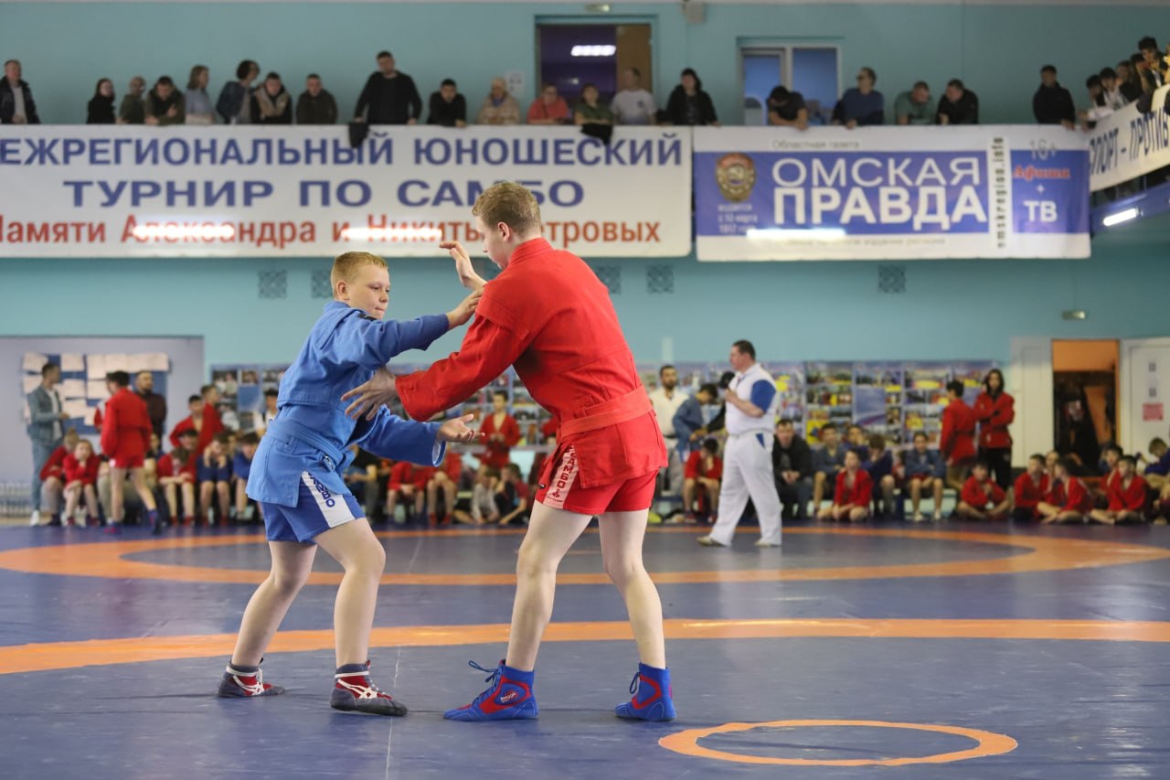10 апреля уже в 19-й раз состоится межрегиональный юношеский турнир по самбо памяти Александра и Никиты Петровых