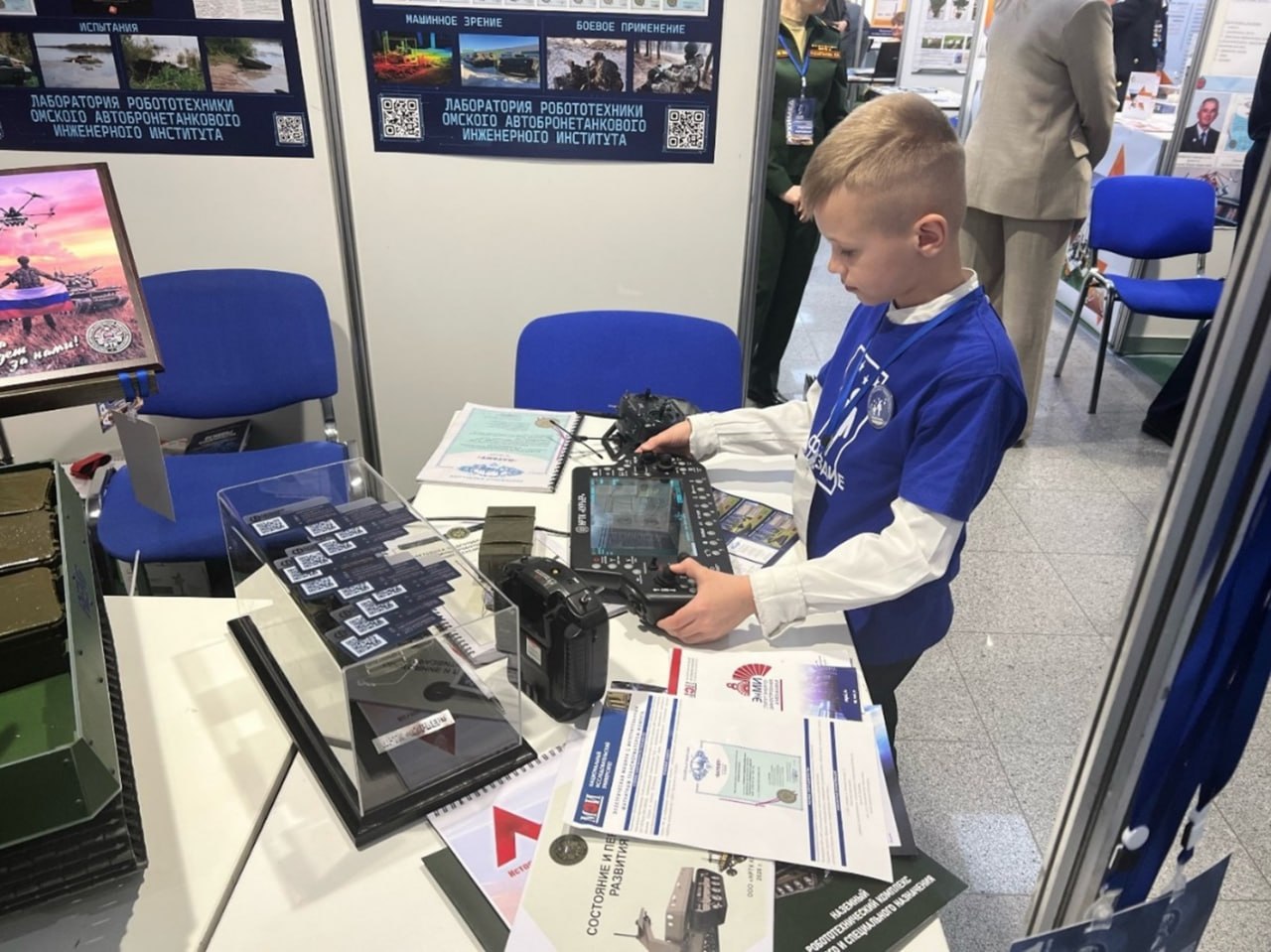 Курсанты Омского автобронетанкового инженерного института успешно представили свои разработки на «Архимеде-2026» Курсанты Омского автобронетанкового инженерного института успешно представили свои разработки на «Архимеде-2026»