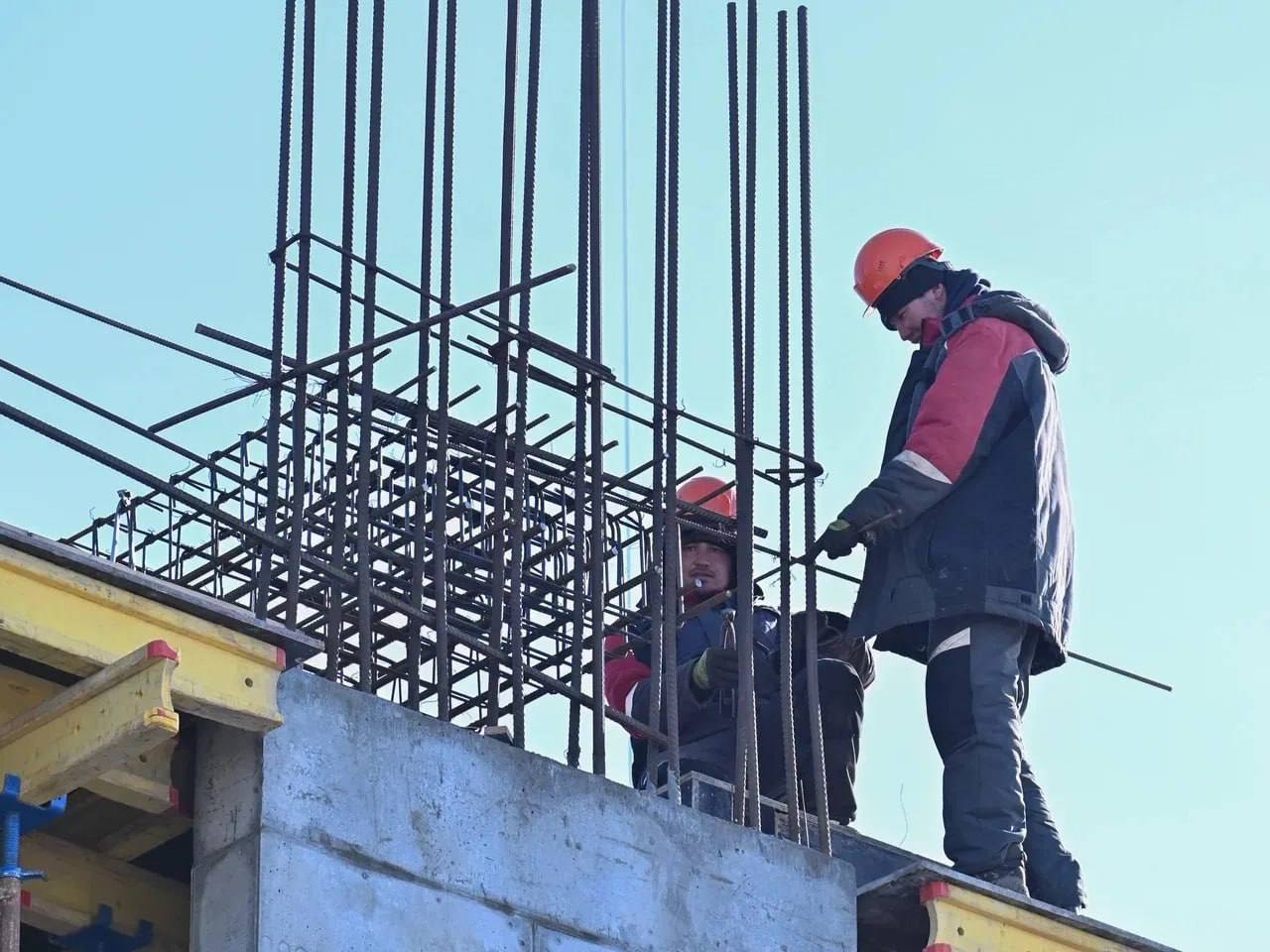 В селе Одесское строят новую школу на 550 мест