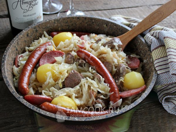 Шукрут: сытный и ароматный обед для холодного времени года