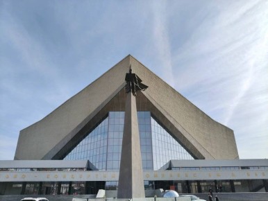 Виталий Хоценко: Скоро начинаем! Уже всё готово к открытию СКК имени Виктора Блинова!