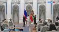 Президент России Владимир Путин наградил омичку
