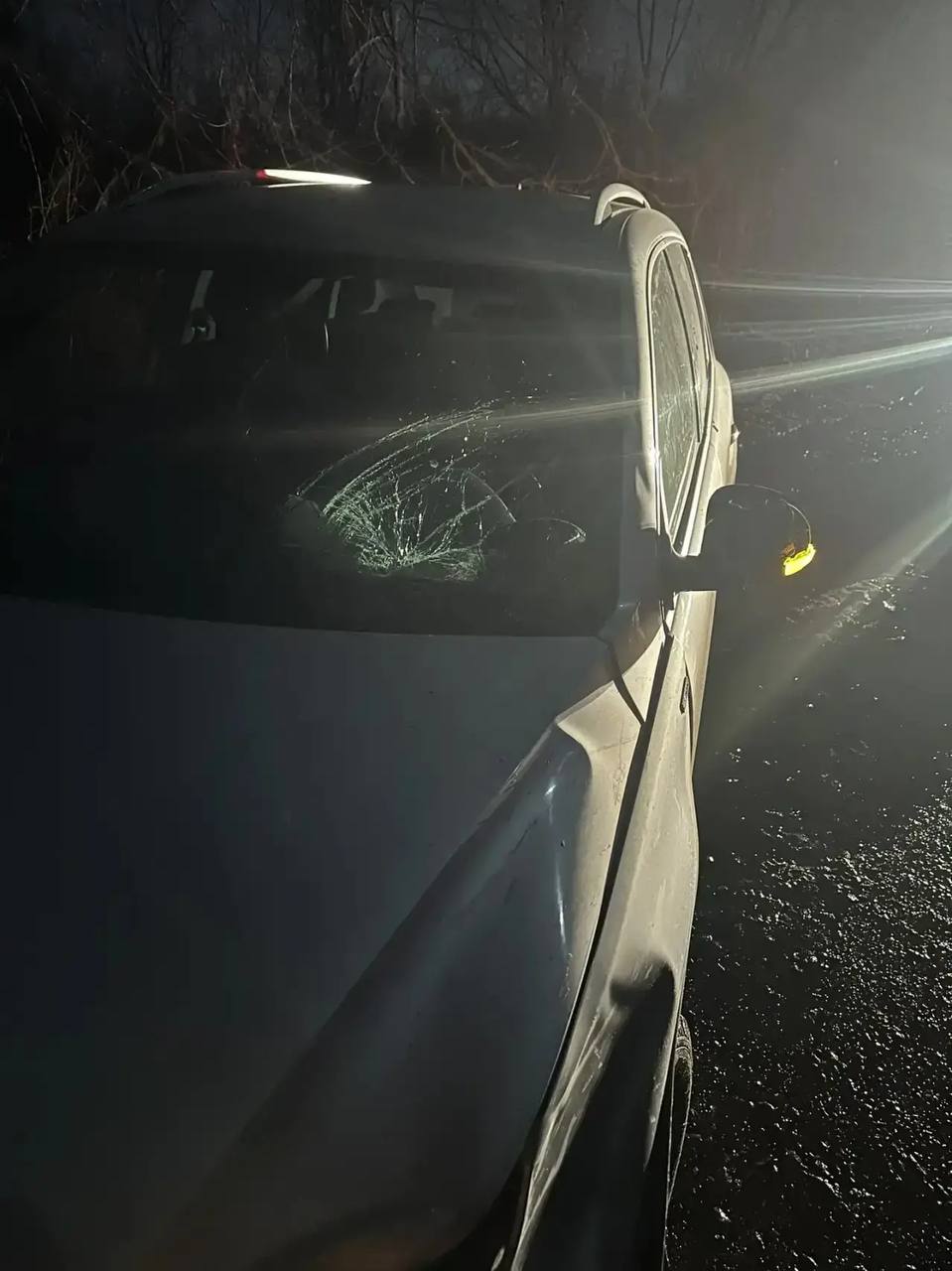 Вчера в 21:30 часов в дежурную часть Госавтоинспекции поступило сообщение о ДТП, в результате которого погибли два человека Вчера в 21:30 часов в дежурную часть Госавтоинспекции поступило сообщение о ДТП, в результате которого погибли два человека