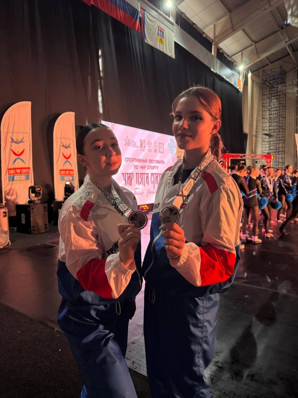 Омские спортсмены завоевали 7 медалей на чемпионате и первенстве Сибири по чир спорту Омские спортсмены завоевали 7 медалей на чемпионате и первенстве Сибири по чир спорту