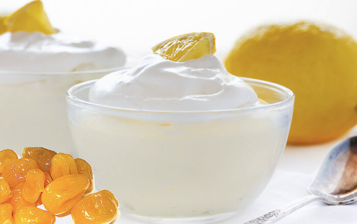 Нежный лимонный мусс: быстрое лакомство всего из пяти ингредиентов