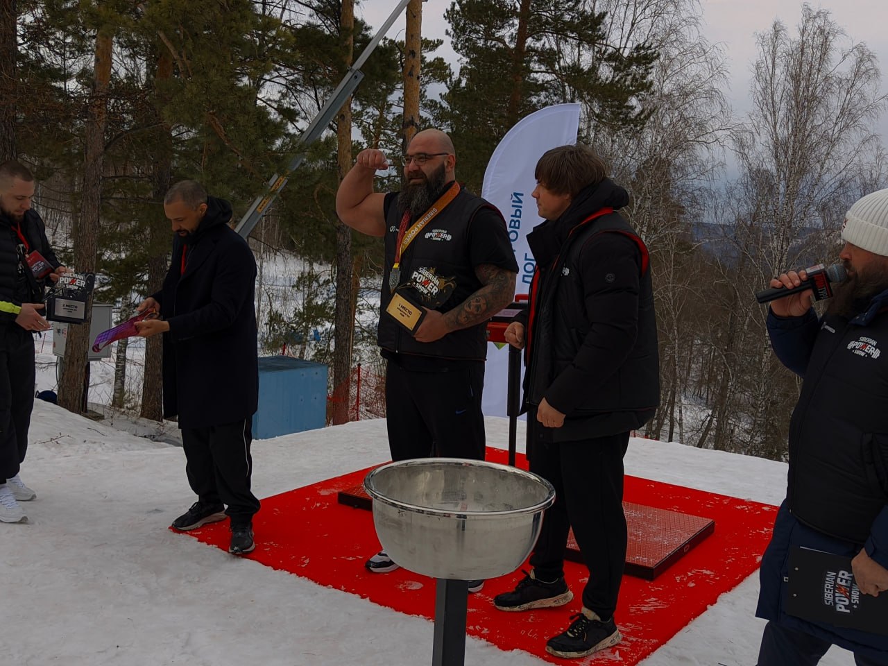Григорий Лящук стал победителем мультиспортивного фестиваля Siberian Power Show в Красноярске Григорий Лящук стал победителем мультиспортивного фестиваля Siberian Power Show в Красноярске