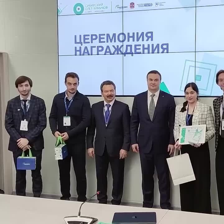 ������� ������� ������ VI ������������� ����������� �� ���������� ��������������