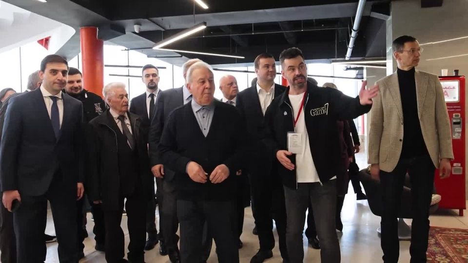 ������ ������� ������� �������� 6-� ���� ����� ������ ������������ ��������