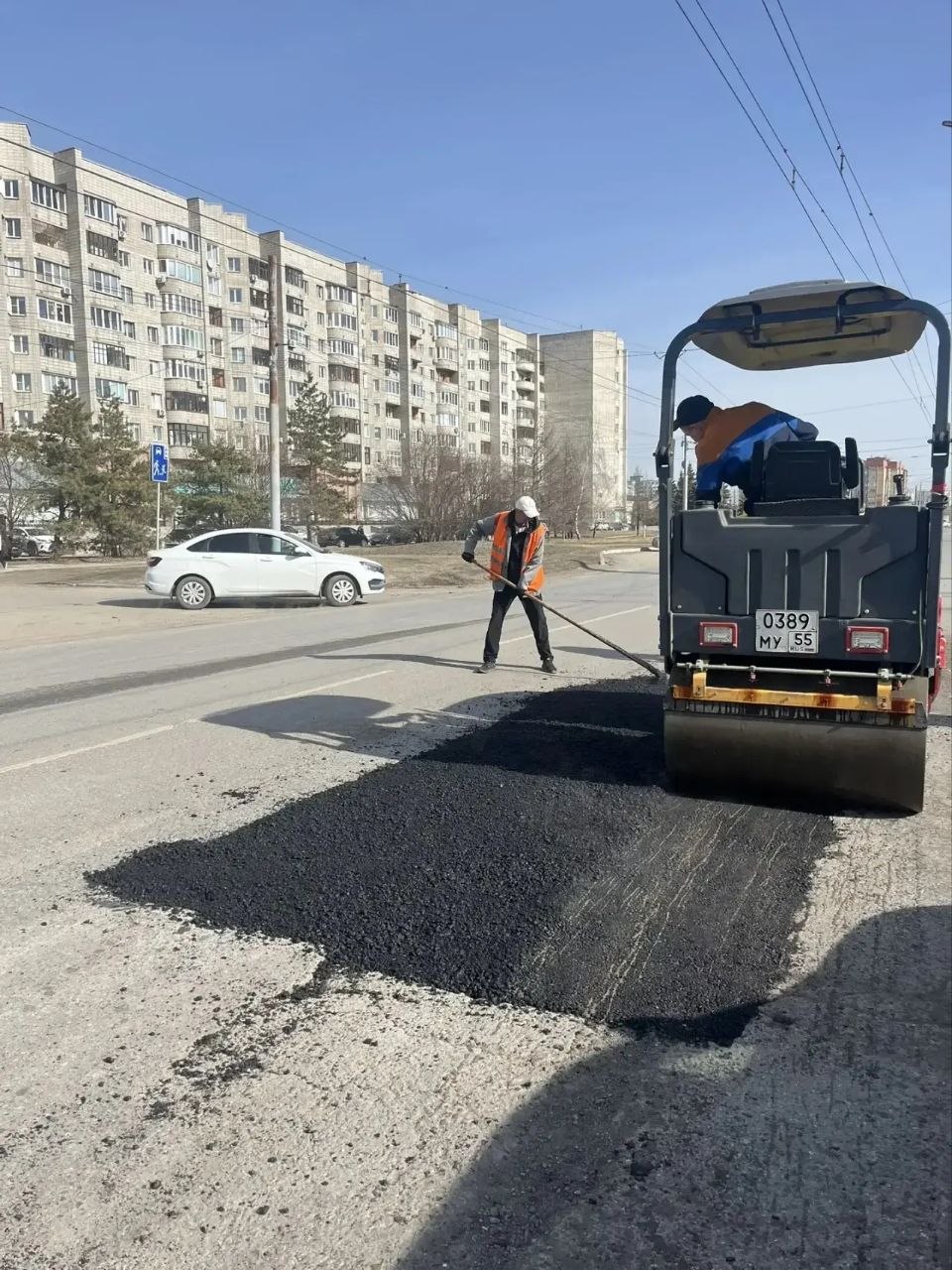 В минувшие сутки в работах по содержанию улично-дорожной сети было задействовано 195 единиц техники и 239 рабочих В минувшие сутки в работах по содержанию улично-дорожной сети было задействовано 195 единиц техники и 239 рабочих