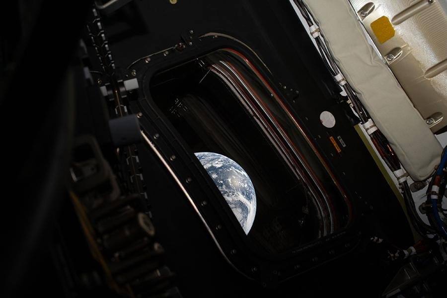 NASA впервые за 54 года опубликовало снимки всей Земли NASA впервые за 54 года опубликовало снимки всей Земли