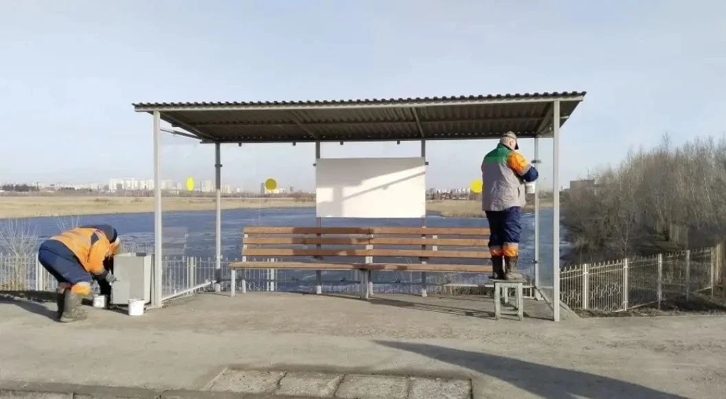 В минувшие сутки в работах по содержанию улично-дорожной сети было задействовано 195 единиц техники и 239 рабочих В минувшие сутки в работах по содержанию улично-дорожной сети было задействовано 195 единиц техники и 239 рабочих