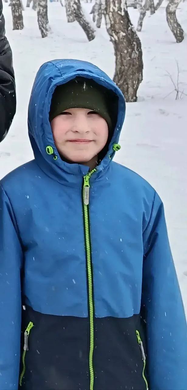 В Омске ищут двух братьев, которые не вернулись с прогулки на самокатах В Омске ищут двух братьев, которые не вернулись с прогулки на самокатах