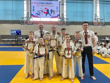 ����� ��������� 13 ������ �� ������������� ������������� ������ ������ � ��������� �� ���� � �����������