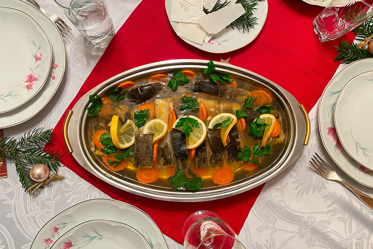 Как заливное из рыбы превратилось в кулинарную икону