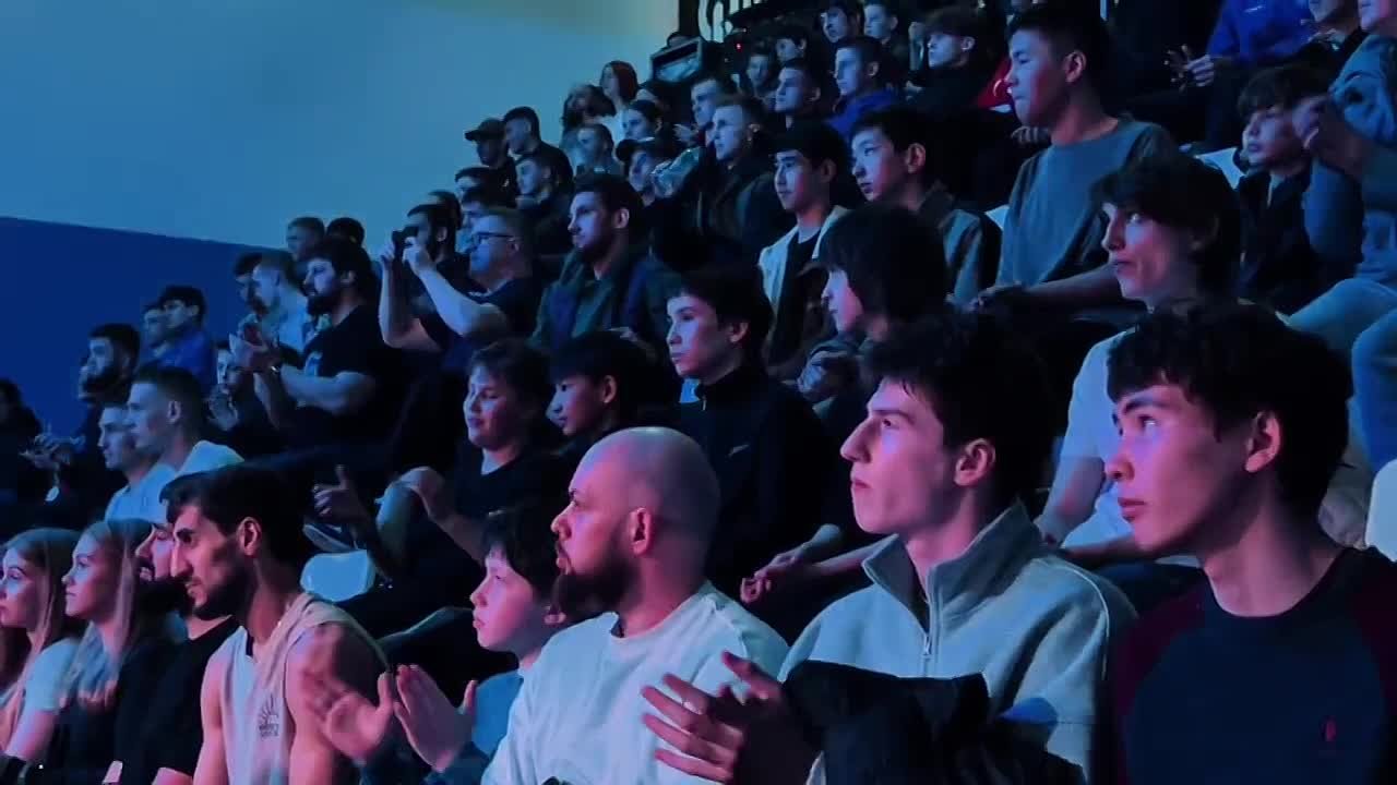 Сегодня в Омске стартовал традиционный боксерский турнир имени 2-кратного олимпийского чемпиона Алексея Тищенко!