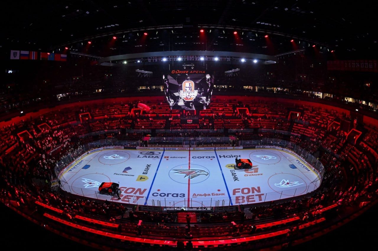 Выходи на лёд G-Drive Арены: массовые катания и экскурсии