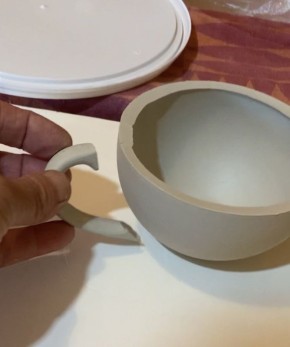 Искусство создания фарфоровых кружек: секреты мастеров