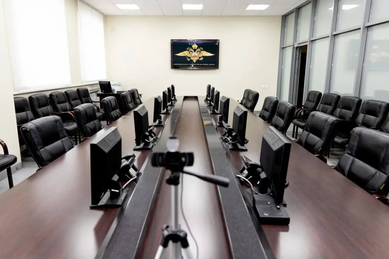 Друзья!. Омская полиция уже не первый год участвует в Международной просветительской акции «Тотальный диктант», и на этот раз мы открыли свою площадку, как для сотрудников, так и для всех желающих Акция состоится 18 апреля...