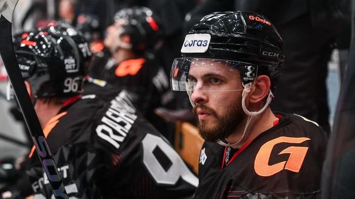 Форвард «Авангарда» вошел в элитный клуб снайперов КХЛ