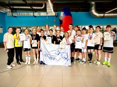 Воспитанники омской спортшколы «Лидер» завоевали 24 медали на чемпионате и первенстве Сибири по современному пятиборью в Новосибирске