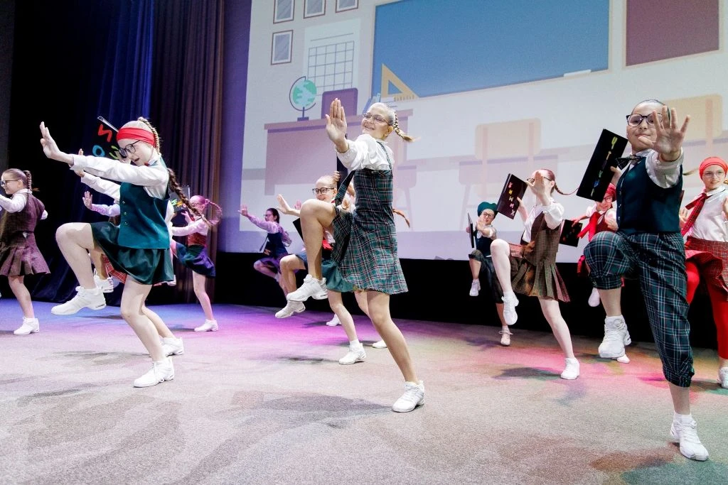 Омские полицейские организовали праздник для юных инспекторов дорожного движения Омские полицейские организовали праздник для юных инспекторов дорожного движения