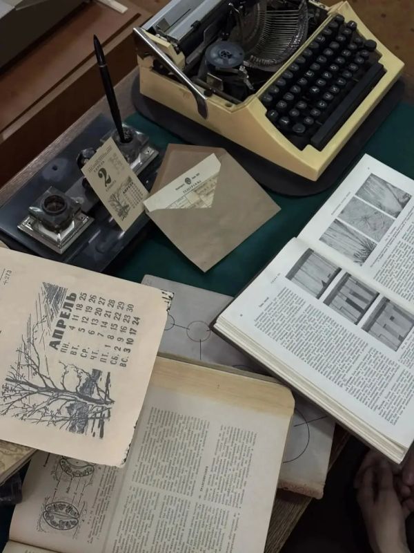 ������� ������� ������������� (0+) ����� ����� ��� ������ ������� � ��� ������������� ���������� ����������