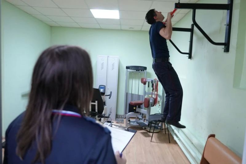 Определен победитель регионального этапа конкурса "Лучший по профессии" среди участковых уполномоченных полиции Определен победитель регионального этапа конкурса "Лучший по профессии" среди участковых уполномоченных полиции