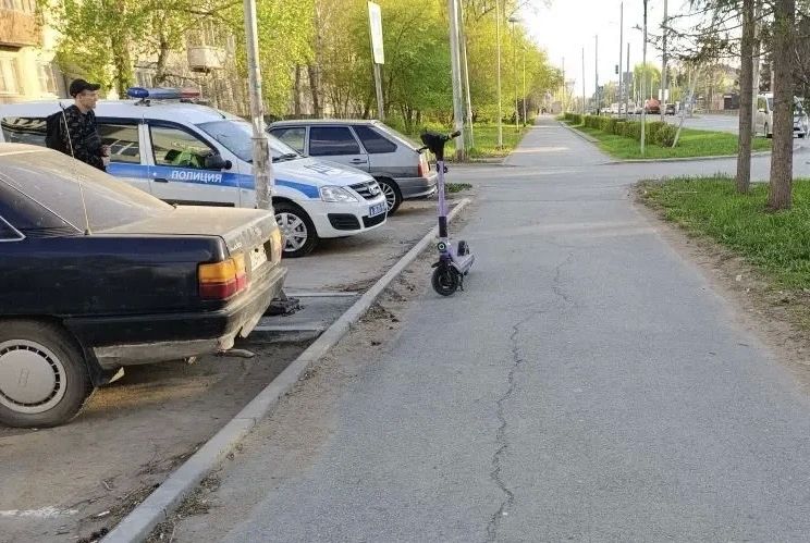 Вчера в 18:30 часов в Госавтоинспекцию поступило сообщение о ДТП в котором пострадали два несовершеннолетних Вчера в 18:30 часов в Госавтоинспекцию поступило сообщение о ДТП в котором пострадали два несовершеннолетних