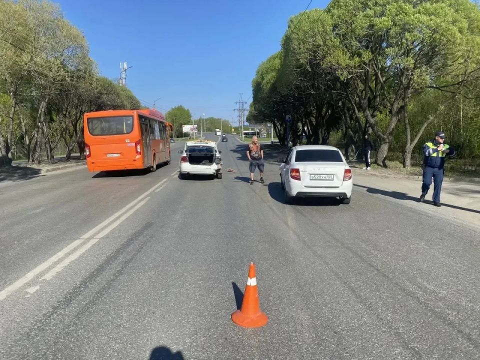 Сегодня в 16:30 часов в Госавтоинспекцию поступило сообщение о ДТП с участием несовершенолетнего Сегодня в 16:30 часов в Госавтоинспекцию поступило сообщение о ДТП с участием несовершенолетнего