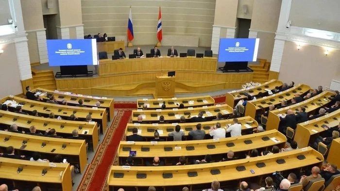 Хоценко подвел итоги работы транспортного комплекса Омской области