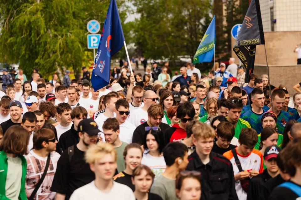 В преддверии Дня Победы в Омске прошел традиционный «Zабег Победы» В преддверии Дня Победы в Омске прошел традиционный «Zабег Победы»