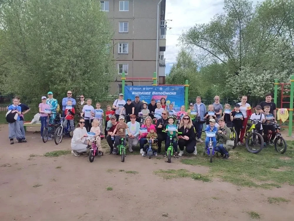 9 мая в Омске стартовал традиционный велопробег «Будущее ВелоОмска» 9 мая в Омске стартовал традиционный велопробег «Будущее ВелоОмска»