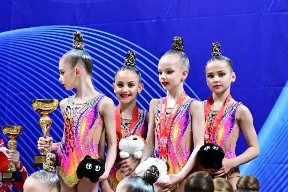Воспитанницы клуба «Grace» завоевали 6 медалей Школьной лиги России по художественной гимнастике Воспитанницы клуба «Grace» завоевали 6 медалей Школьной лиги России по художественной гимнастике