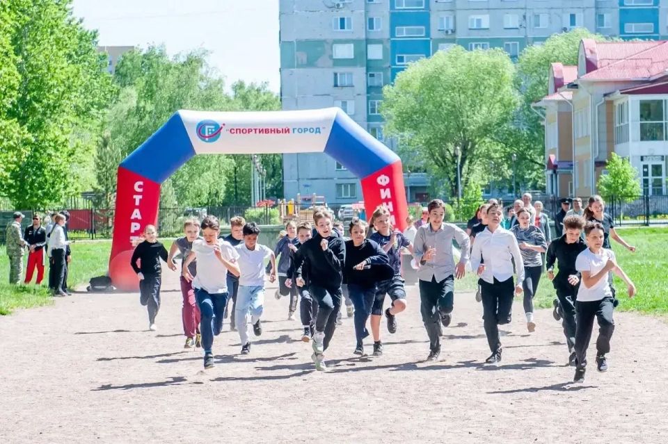 В Омске завершилась XI городская легкоатлетическая эстафета «Неделя бега – Эстафета памяти» В Омске завершилась XI городская легкоатлетическая эстафета «Неделя бега – Эстафета памяти»