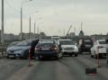 На мосту у Телецентра образовалась большая пробка