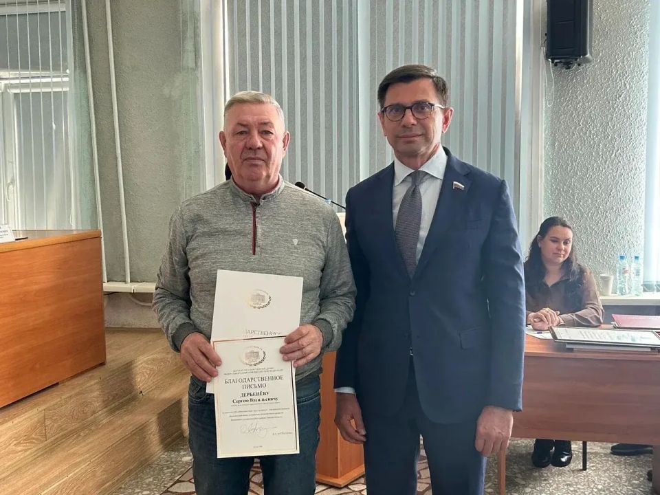 Депутаты «Единой России» оценили реализацию нацпроектов в Знаменском районе Депутаты «Единой России» оценили реализацию нацпроектов в Знаменском районе