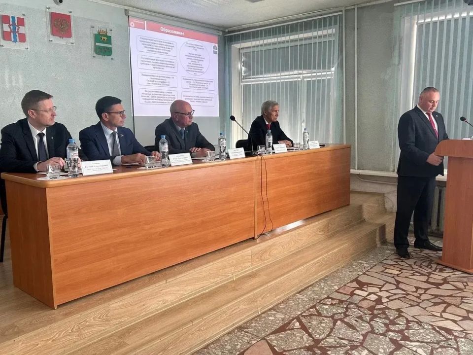 Депутаты «Единой России» оценили реализацию нацпроектов в Знаменском районе Депутаты «Единой России» оценили реализацию нацпроектов в Знаменском районе