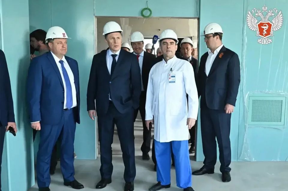 Михаил Мурашко посетил с рабочим визитом Омскую область Михаил Мурашко посетил с рабочим визитом Омскую область