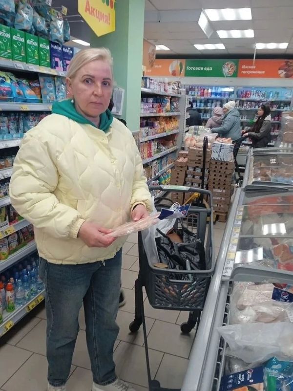 Один день соцработника. В преддверии Дня социального работника мы хотели бы рассказывать о людях, которые ежедневно помогают тем, кто нуждается в поддержке Один день соцработника. В преддверии Дня социального работника мы хотели бы рассказывать о людях, которые ежедневно помогают тем, кто нуждается в поддержке