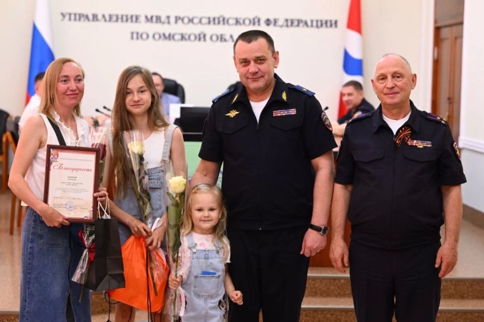 В УМВД России по Омской области обсудили обеспечение безопасности детей в период летних каникул В УМВД России по Омской области обсудили обеспечение безопасности детей в период летних каникул