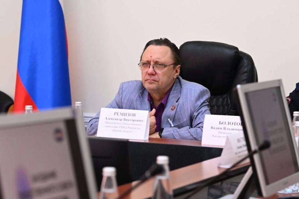 В УМВД России по Омской области обсудили обеспечение безопасности детей в период летних каникул В УМВД России по Омской области обсудили обеспечение безопасности детей в период летних каникул