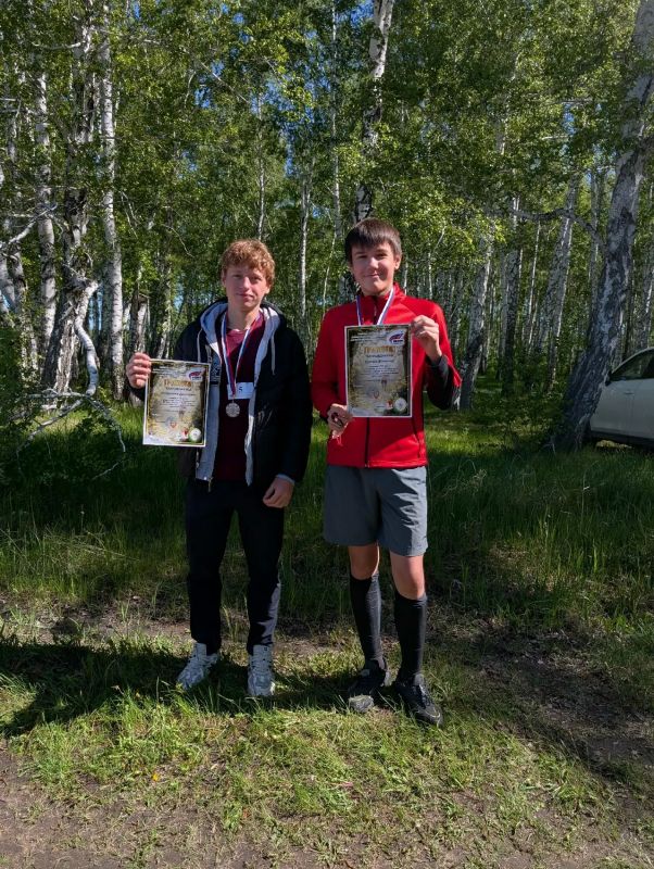 В районе поселка Дачный состоялся 2-й этап чемпионата и первенства Омской области по спортивному ориентированию в кроссовых дисциплинах Участники состязались в дисциплине «кросс – классика» В районе поселка Дачный состоялся 2-й этап чемпионата и первенства Омской области по спортивному ориентированию в кроссовых дисциплинах Участники состязались в дисциплине «кросс – классика»