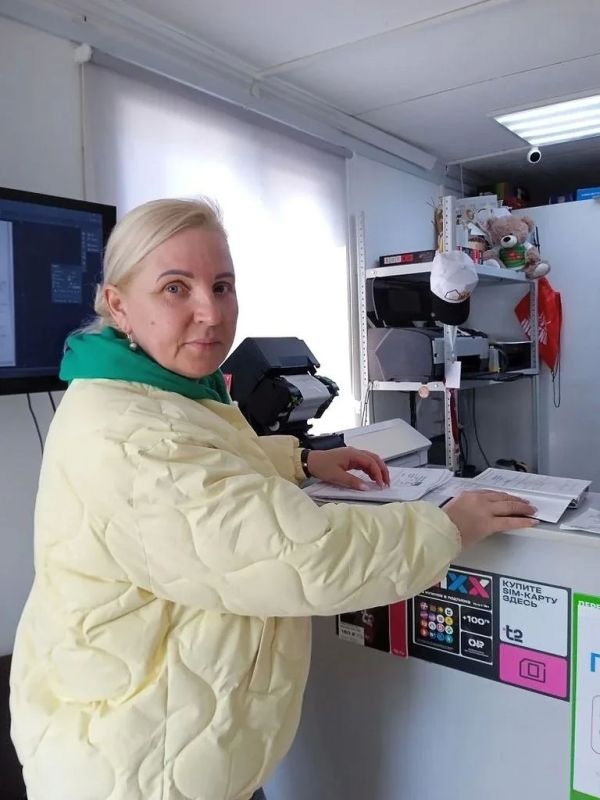 Один день соцработника. В преддверии Дня социального работника мы хотели бы рассказывать о людях, которые ежедневно помогают тем, кто нуждается в поддержке Один день соцработника. В преддверии Дня социального работника мы хотели бы рассказывать о людях, которые ежедневно помогают тем, кто нуждается в поддержке