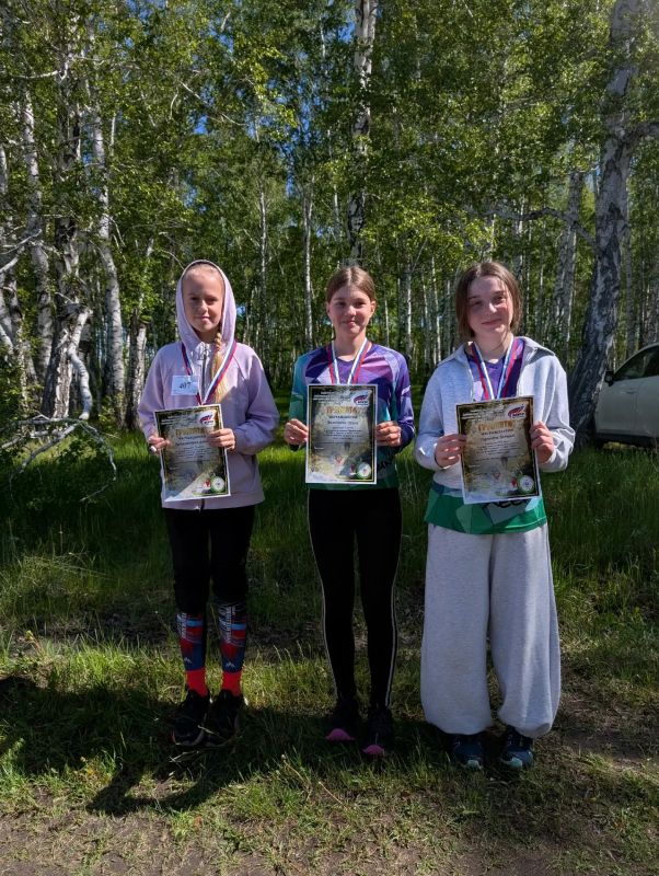 В районе поселка Дачный состоялся 2-й этап чемпионата и первенства Омской области по спортивному ориентированию в кроссовых дисциплинах Участники состязались в дисциплине «кросс – классика» В районе поселка Дачный состоялся 2-й этап чемпионата и первенства Омской области по спортивному ориентированию в кроссовых дисциплинах Участники состязались в дисциплине «кросс – классика»